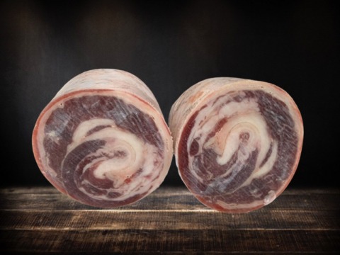 พื้นท้องม้วน